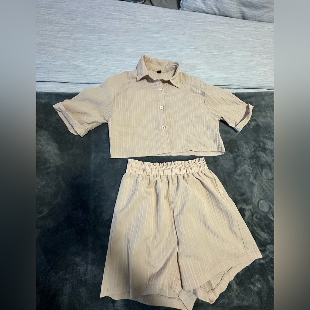 SHEIN Crop Top and Shorts Set